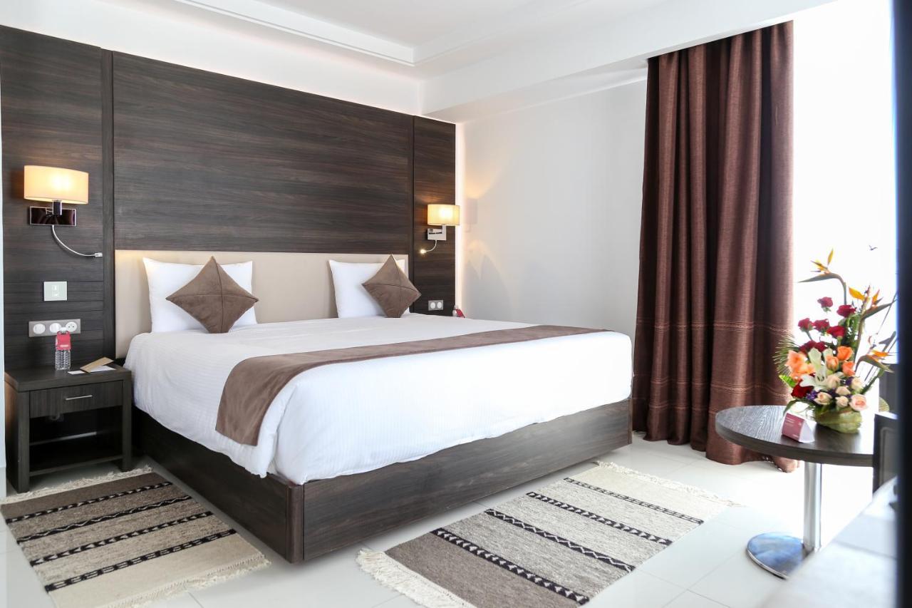 Radisson Hotel Sfax Exterior photo A bedroom at the hotel